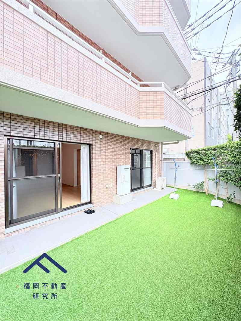 藤崎ロジュマンの庭