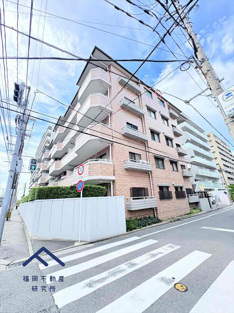 藤崎ロジュマンの外観