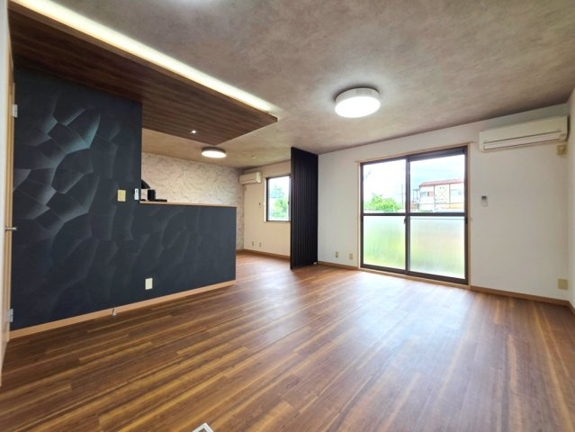 【居間・リビング】