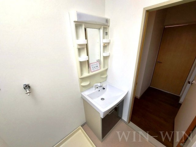 カーサ・スペリオの独立洗面台