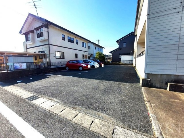 カーサ・スペリオの駐車場