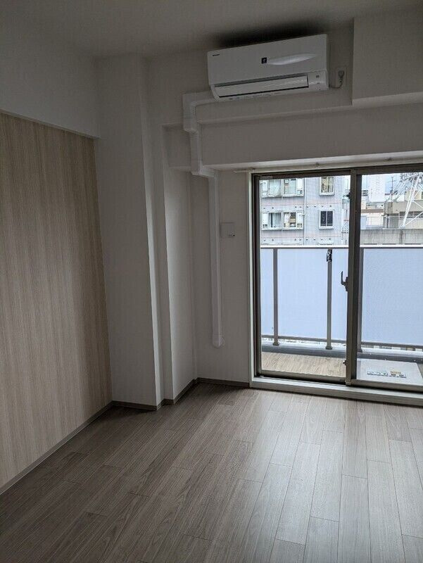 City Lux Namba Southの洋室
