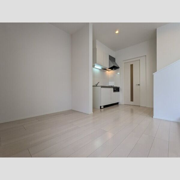 ハーモニーテラス旗屋　名古屋市賃貸　仲介手数料無料の居間・リビング