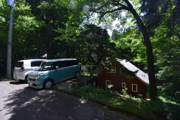 【前面道路含む現地写真】 | 東急天城高原別荘地　戸建