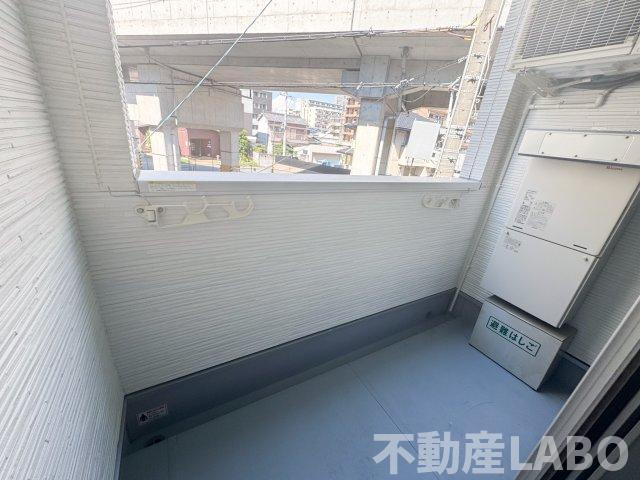 レジュール・ウールのバルコニー