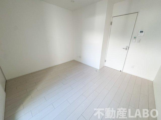 レジュール・ウールの洋室