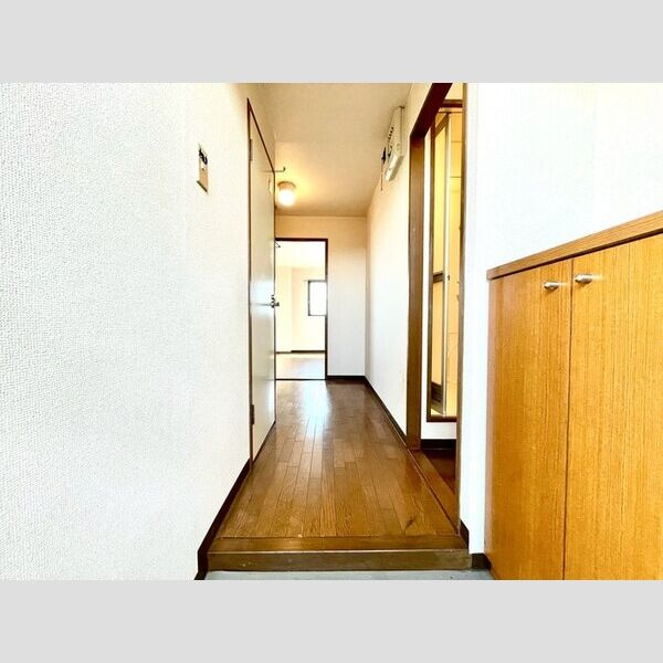 パークタウン道徳の玄関