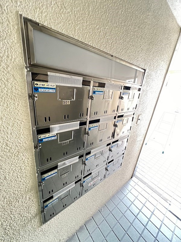 王子パークハイツの外観