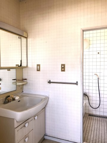 米子市皆生温泉3丁目　中古戸建の洗面所