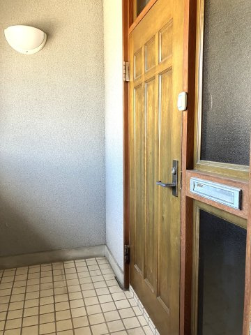 米子市皆生温泉3丁目　中古戸建の玄関