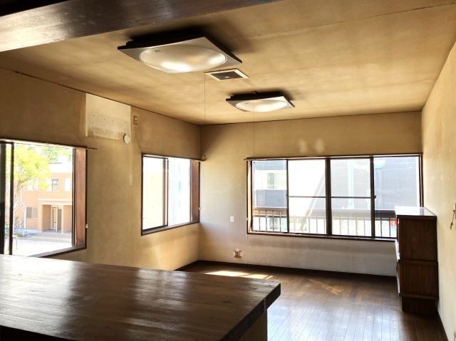 米子市皆生温泉3丁目　中古戸建の居間・リビング|２階LDK