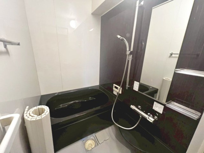 【浴室】 | 東部コーポ住宅１号館 | 【浴室】ゆったりとくつろげる綺麗な浴室ですよ！時間短縮でシャワーだけの方も多いですが、一日の疲れを癒すため湯船に浸かれば心身ともにリラックスできますね♪