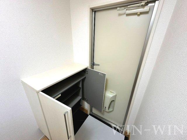 グラズヘイムの玄関