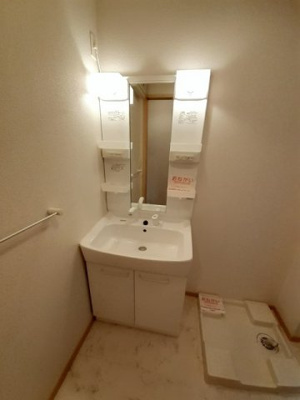 【洗面所】 | プリムラ | 広い洗面スペース