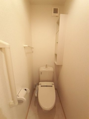 【トイレ】 | プリムラ | 清潔感のあるトイレです