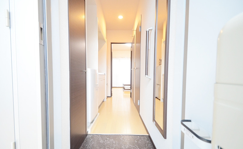 クレイノ親明閣の内装