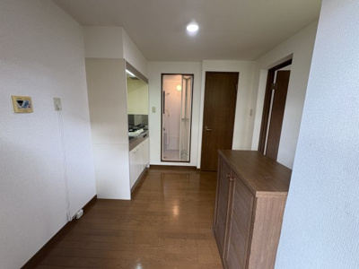 【居間・リビング】 | かでんハイツ