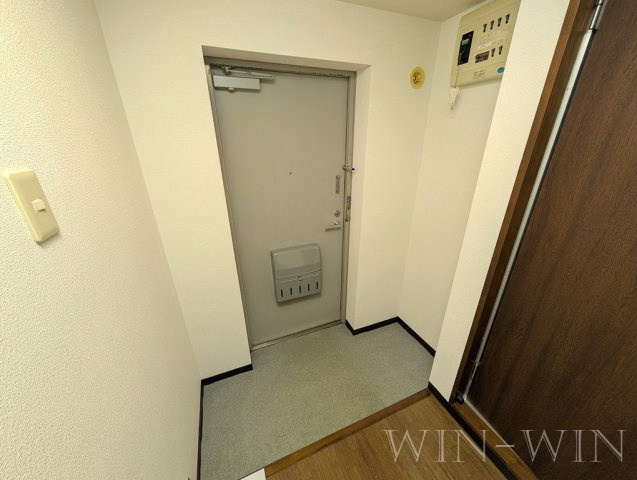 フィオーレ田中 Ⅲの玄関
