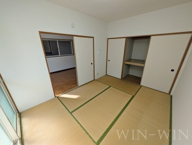 フィオーレ田中 Ⅲの和室