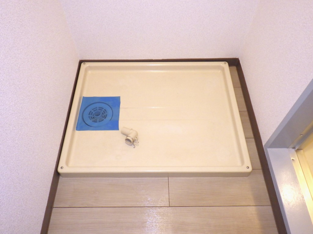 ホワイトウイング中野上町の設備|室内洗濯機置場