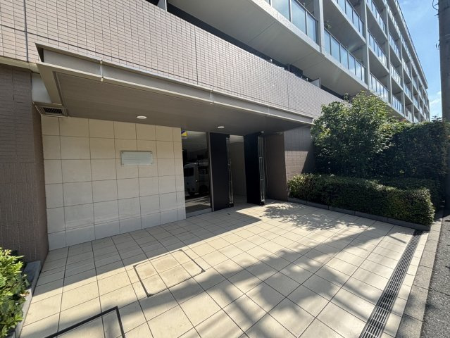 レーベンハイム朝霞台グランジールのエントランス|エントランス