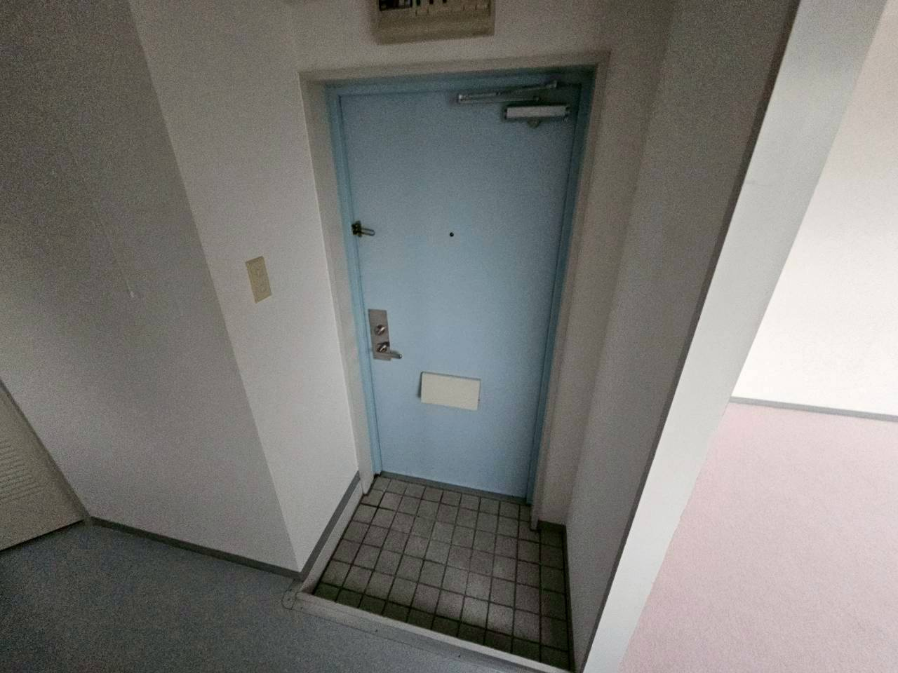 ジョイ福住マンションの玄関
