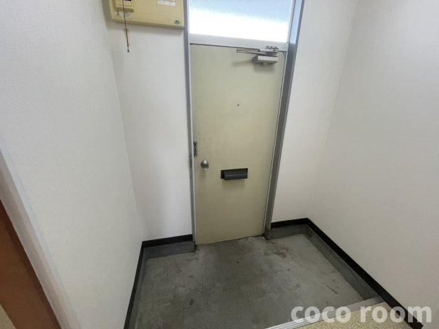 パークハイツAの玄関