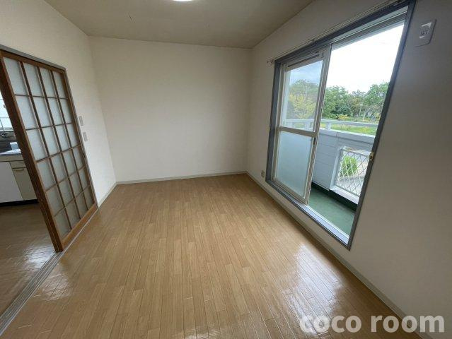 パークハイツAの居間・リビング