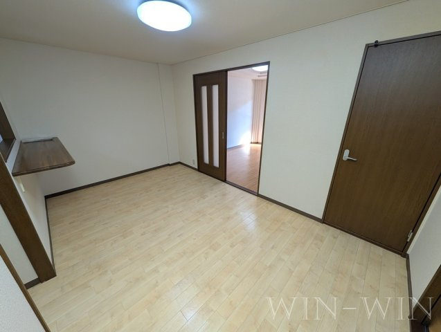 プレステージ井原の居間・リビング