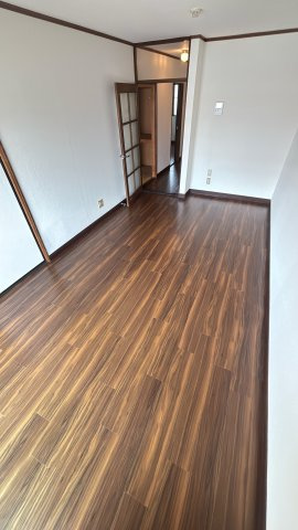 フラワーハイツの寝室