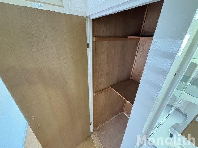 鶴山台33号棟の収納