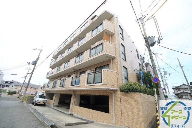 ジュネス鴨池Iの外観