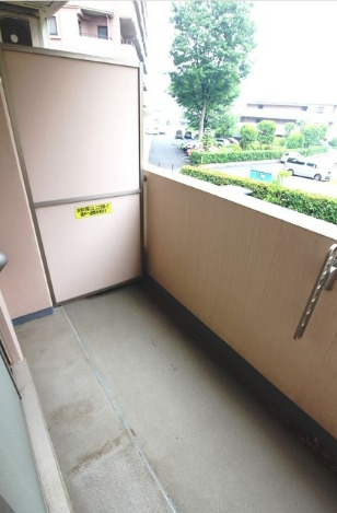 KDXレジデンス用賀　ペット相談　南向き　宅配BOXのバルコニー