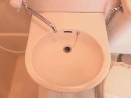 Voルサリーノ節和の洗面所