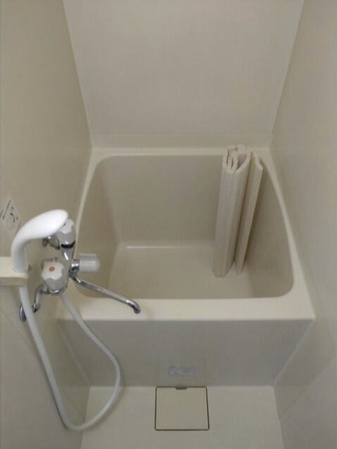 ダイヤモンドレジデンス幡ヶ谷の浴室