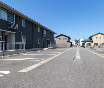 【駐車場】 | カーサ　ルブニール