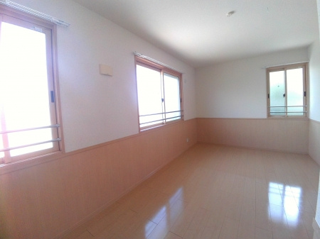 【寝室】 | プレミール | ※妻窓は角部屋のみ