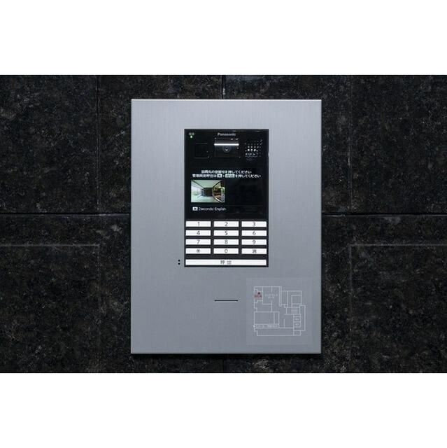 飯田橋ガーデンフラッツのエントランス