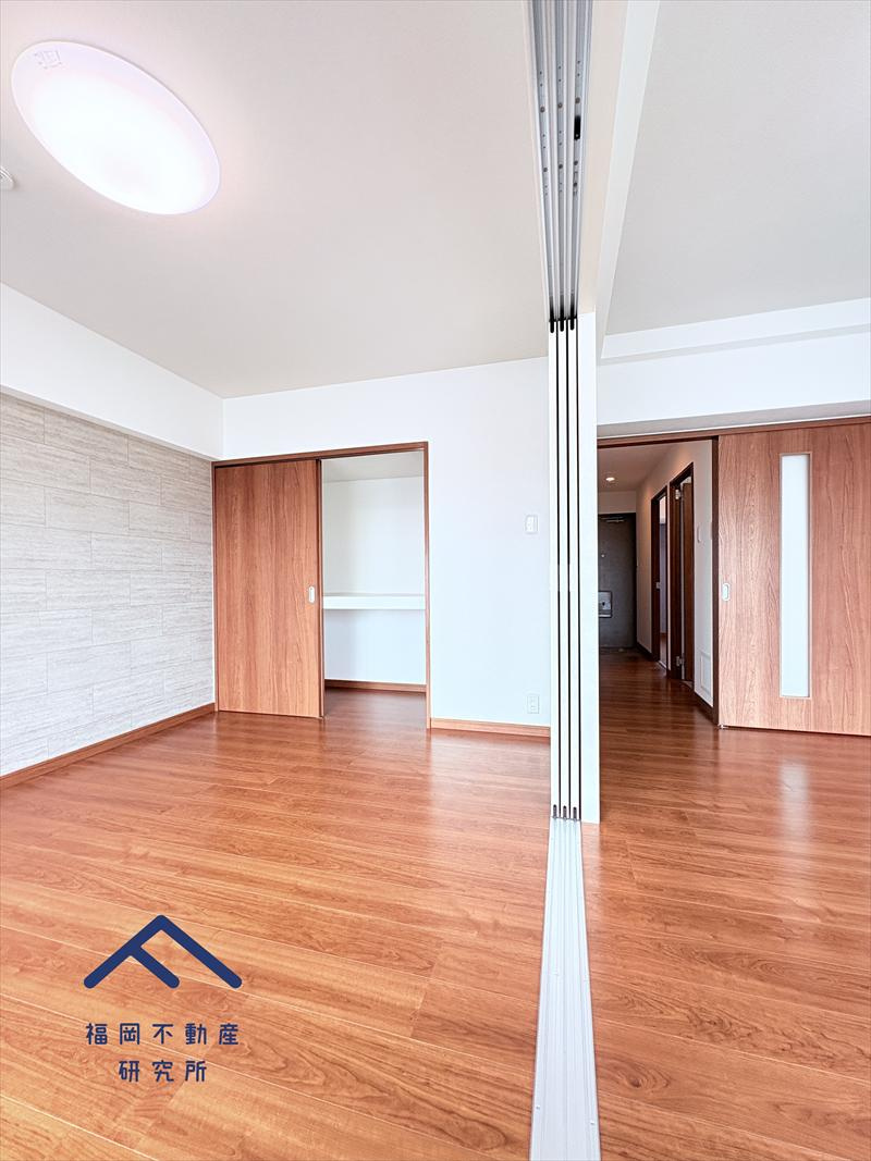 フィオレ井尻の洋室