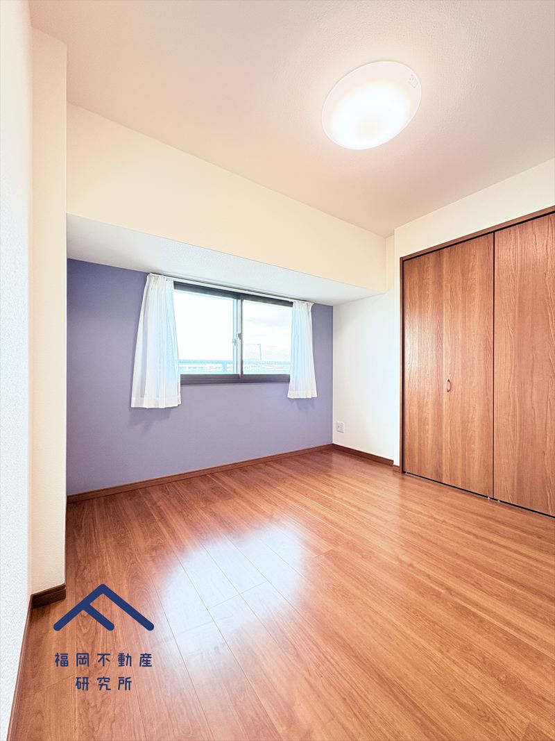 フィオレ井尻の洋室