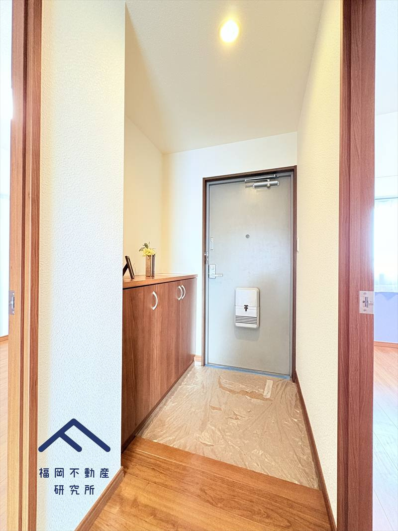 フィオレ井尻の玄関