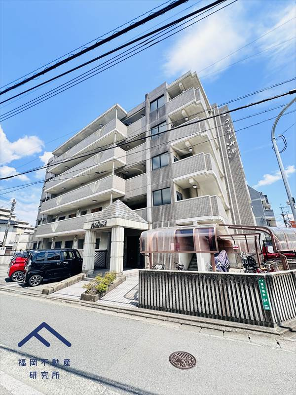 フィオレ井尻の外観