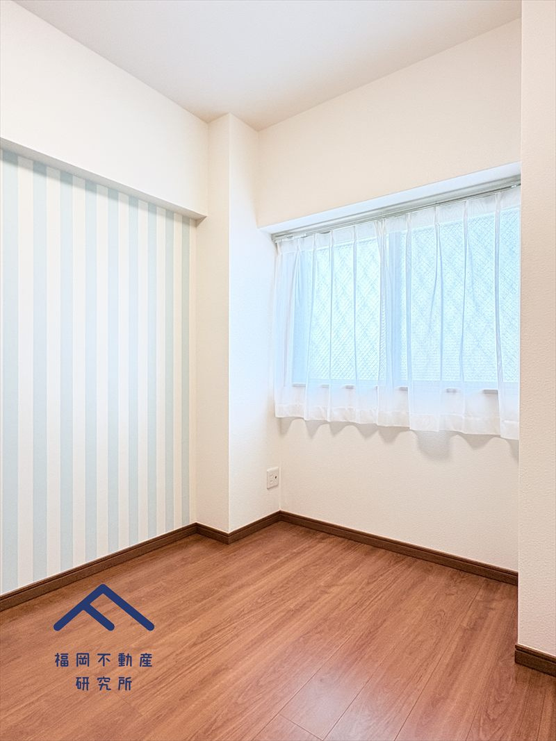 フィオレ井尻の洋室