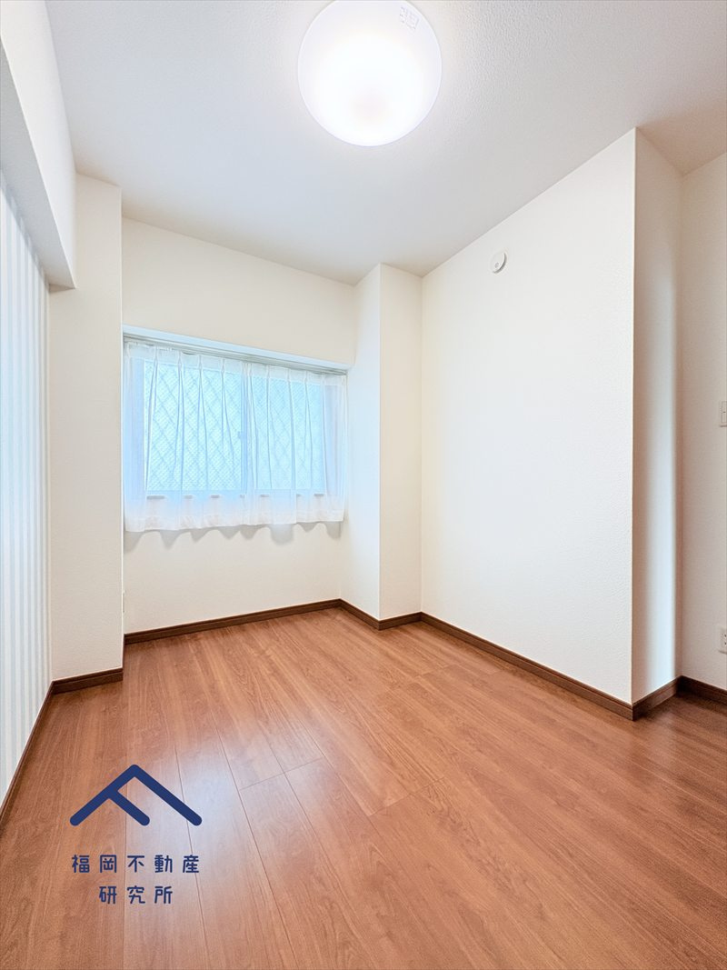 フィオレ井尻の洋室