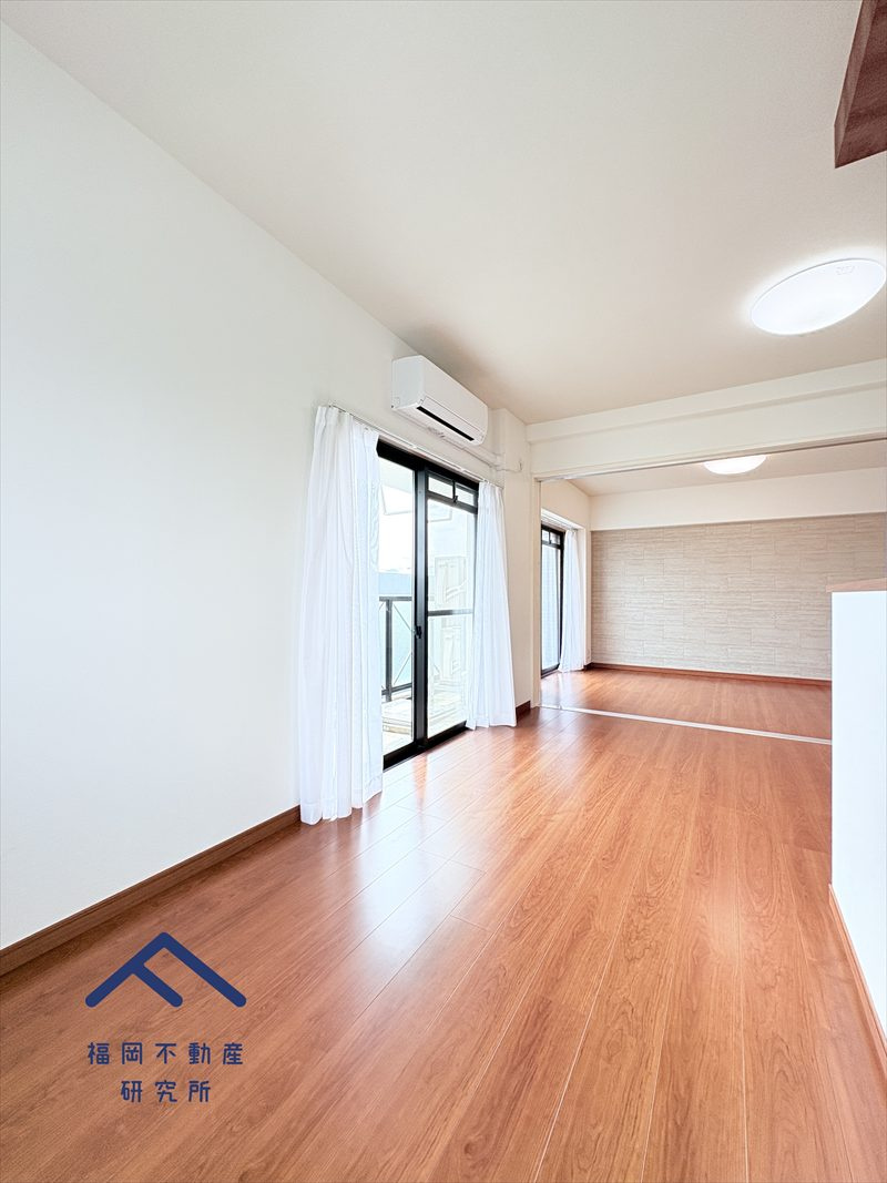 フィオレ井尻の居間・リビング