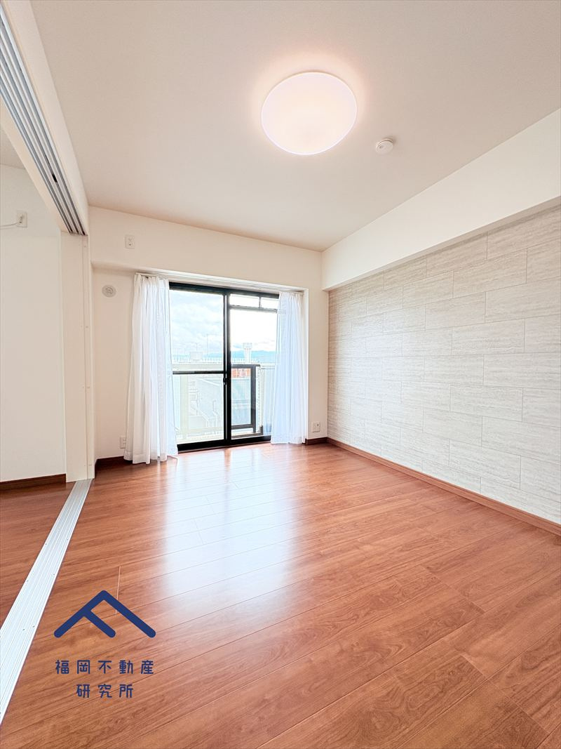 フィオレ井尻の居間・リビング