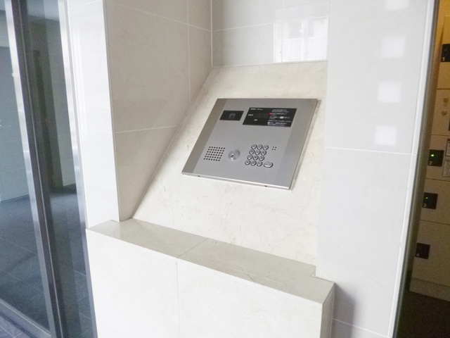 ヴァレッシア尾久シティⅡのセキュリティ|オートロック付きです☆