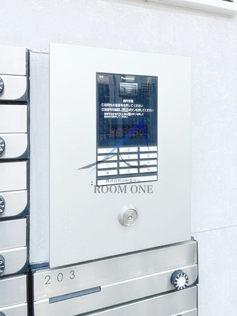 ＲＳ参番館のセキュリティ|オートロックです。