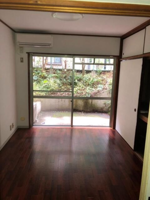 【居間・リビング】 | ワイケイビー経堂マンション