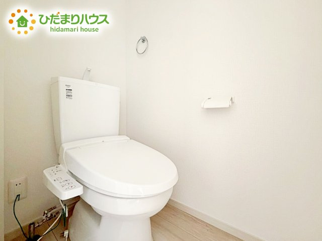 【トイレ】 | 水戸市東台1期　新築戸建　3号棟 | 1・2階にトイレあるため、同時に利用でき混雑を避けられますね